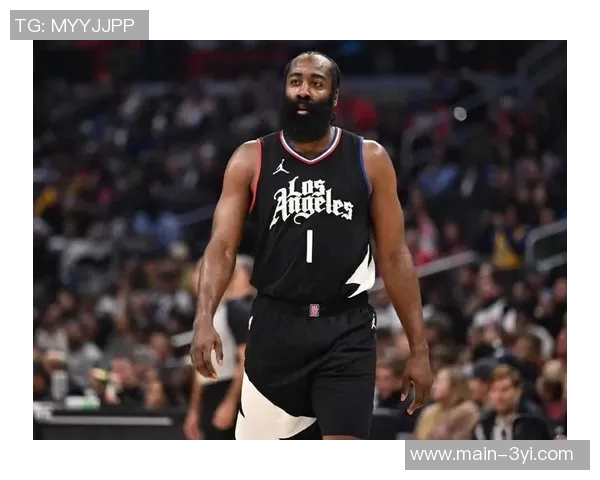 哈登谈比赛策略强调录像分析与调整的重要性