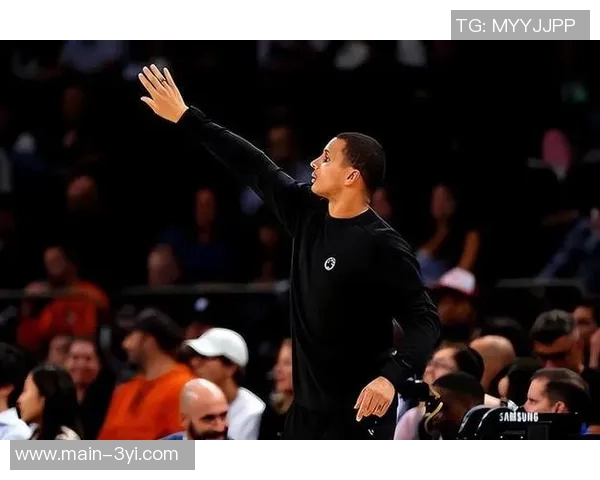 怀特外线手感不佳但全能表现助球队取得胜利贡献16分10助攻2断1盖帽