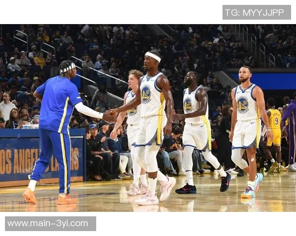 科尔确认库里追梦巴特勒霍福德将齐出战明日对阵开拓者的比赛