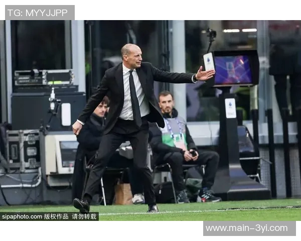 卡佩罗表达对法布雷加斯的喜爱并称赞巴尔泰萨吉的潜力