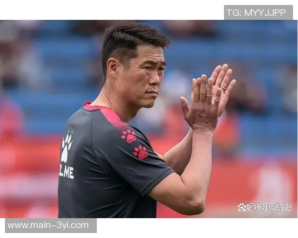 三十周年庆典济南泰山足协杯首冠成员重聚刘越宿茂臻等传奇球员齐聚一堂