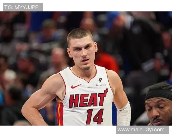 斯波期待鲍威尔与希罗的默契配合相信时间会带来更佳表现 斯波期待鲍威尔与希罗的默契配合相信时间会带来更佳表现